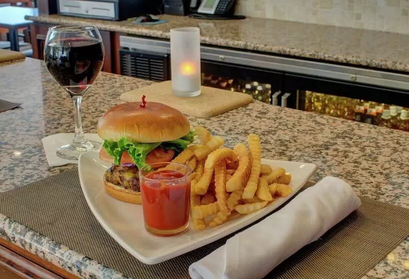 ホテル Hilton Garden Inn Norwalk