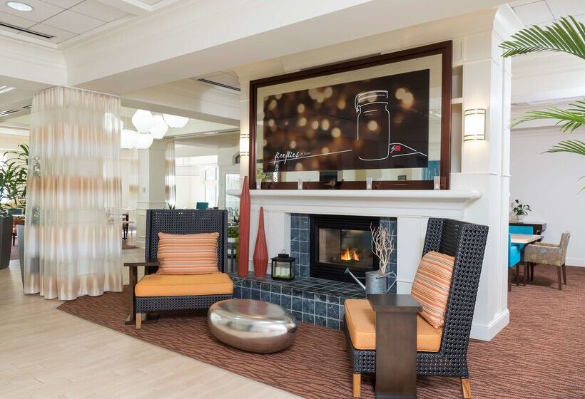 Отель Hilton Garden Inn West Lafayette Wabash Landing