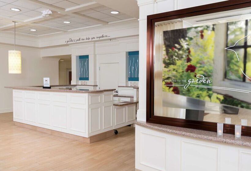 Отель Hilton Garden Inn West Lafayette Wabash Landing