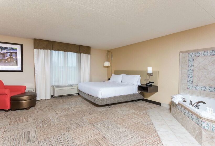 Отель Hilton Garden Inn West Lafayette Wabash Landing