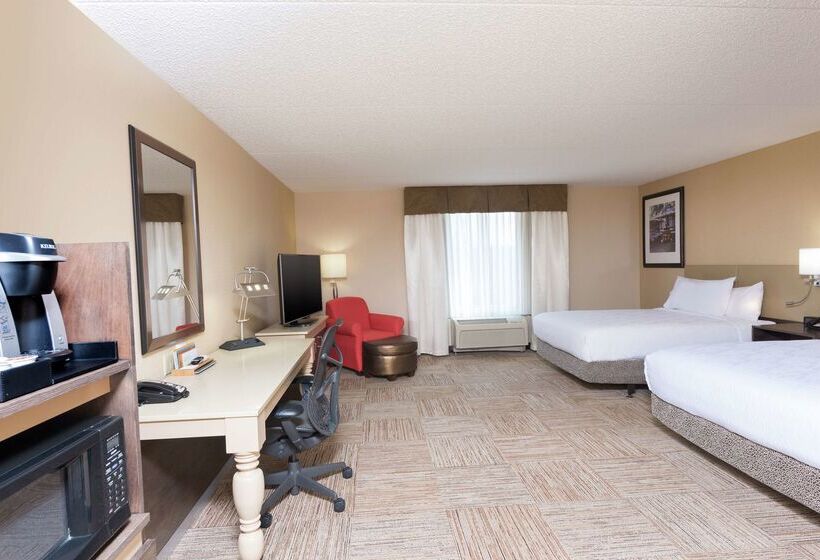 Отель Hilton Garden Inn West Lafayette Wabash Landing