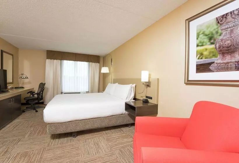 هتل Hilton Garden Inn West Lafayette Wabash Landing