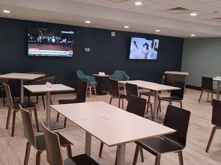 Szálloda Holiday Inn & Suites Ann Arbor Univ Michigan Area By Ihg