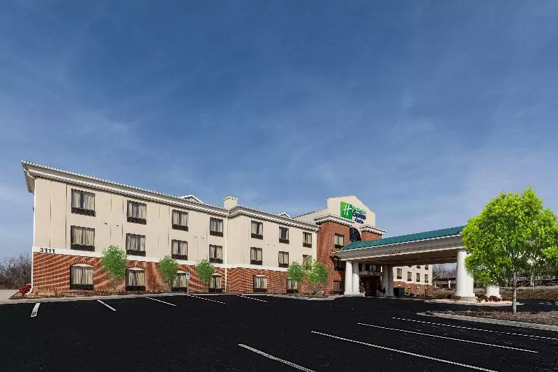 Holiday Inn Express Hotel & Suites Greensboro East, An Ihg
