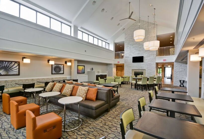 Hotel Homewood Suites By Hilton Dulles Int L Airport