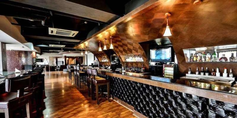 هتل Regenta Central Klassik