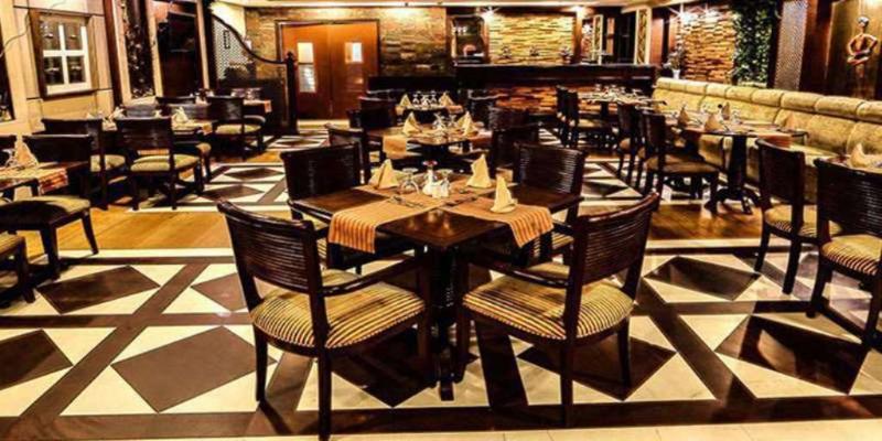 هتل Regenta Central Klassik