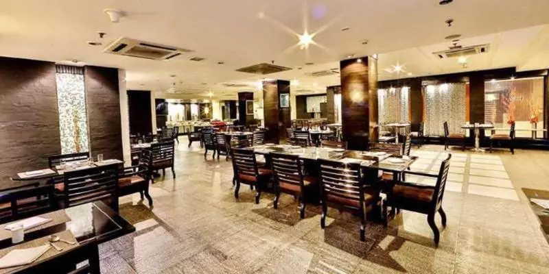 هتل Regenta Central Klassik