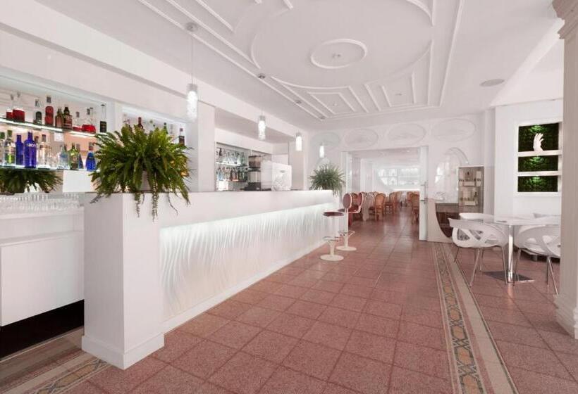 Отель Sant Agata