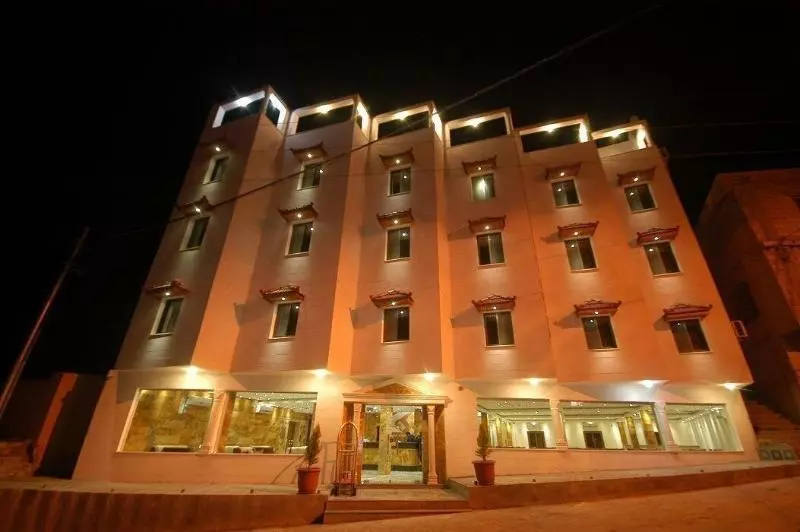 هتل Sharah Mountains