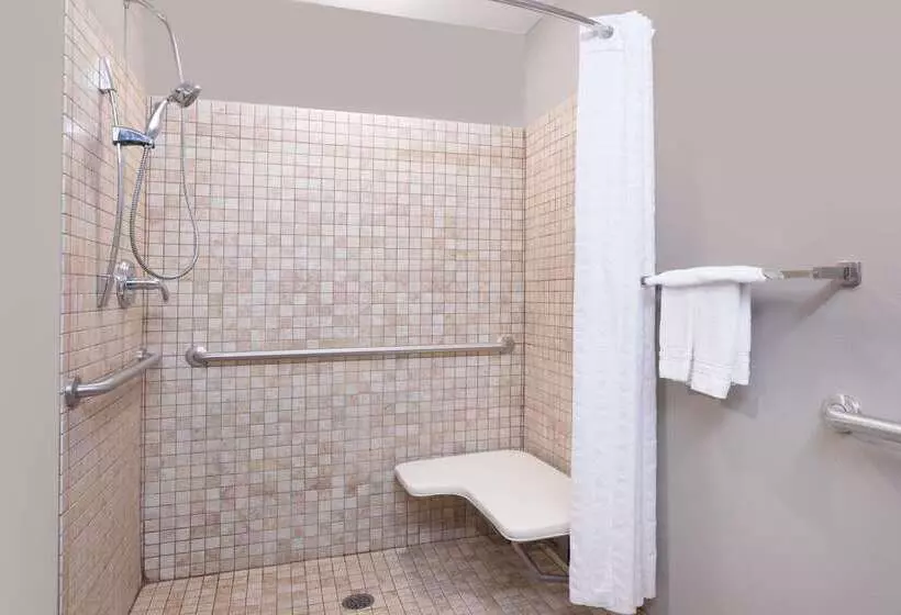 Отель Super 8 By Wyndham Rainsville