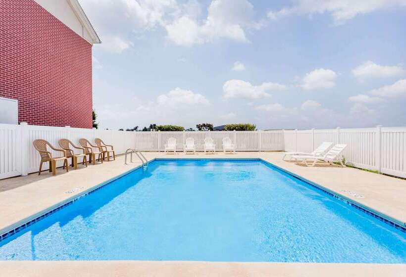 호텔 Super 8 By Wyndham Rainsville