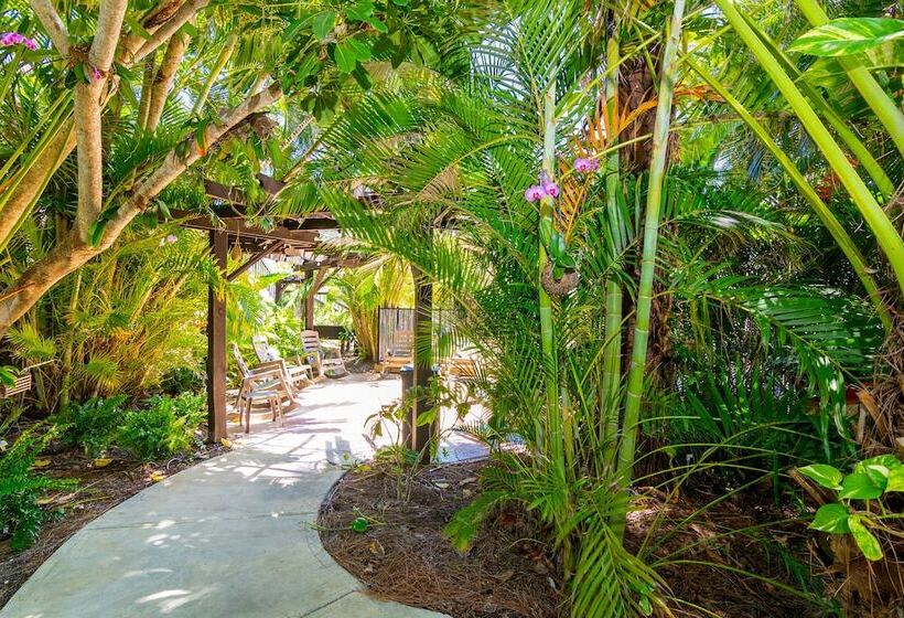 فندق The Fairways Inn Of Naples