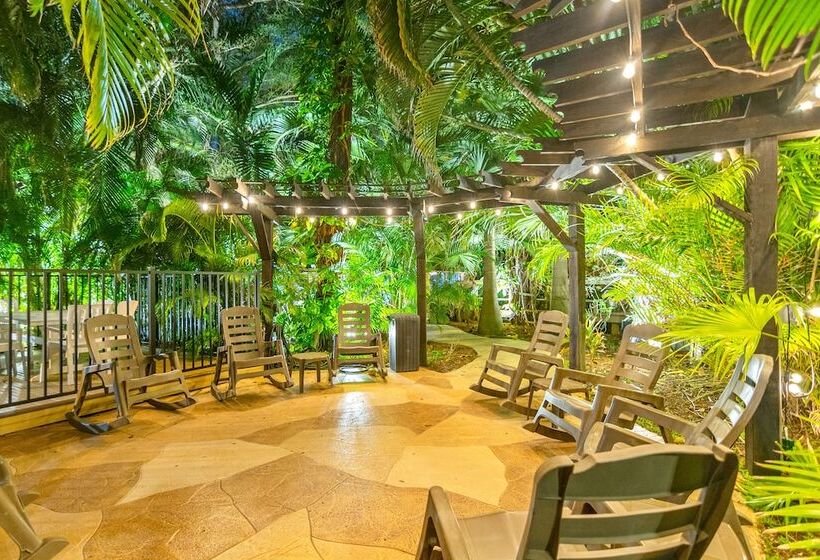 فندق The Fairways Inn Of Naples