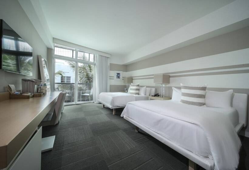 فندق The Local House