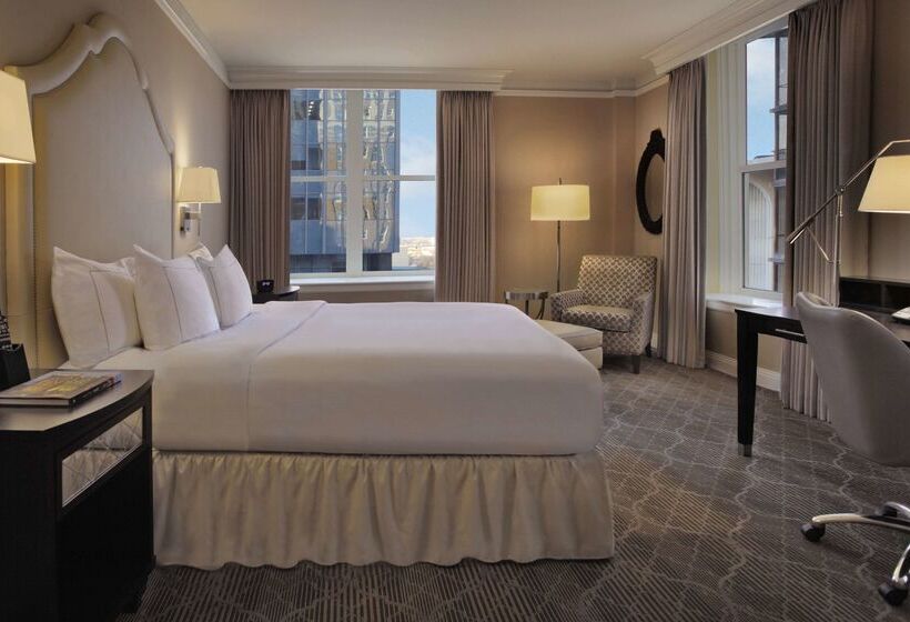 בית מלון כפרי The Skirvin Hilton Oklahoma City