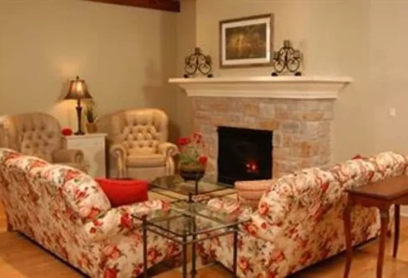 Timber Creek Bed & Breakfast