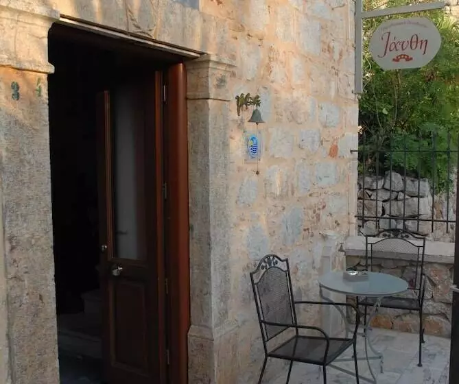 Traditional Hotel Ianthe