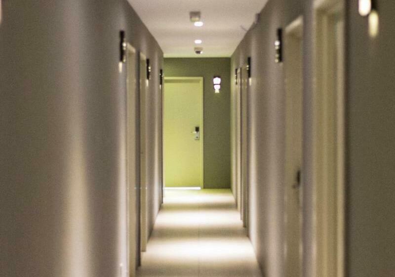 Fotos del hotel Allstar:  5