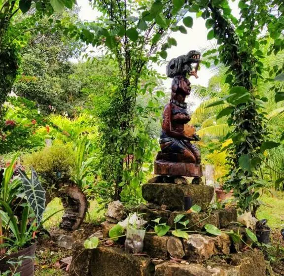 Retkeilymaja Posada Ixchel