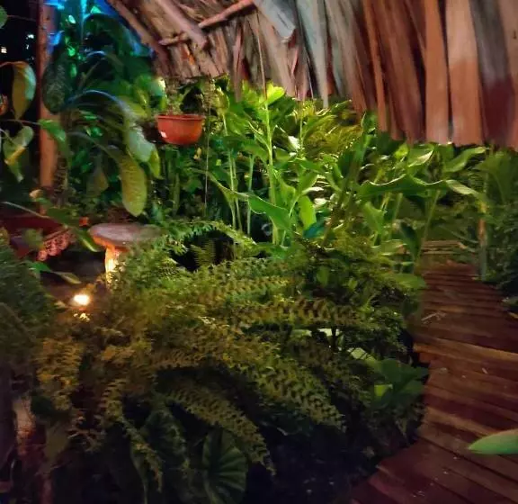Retkeilymaja Posada Ixchel