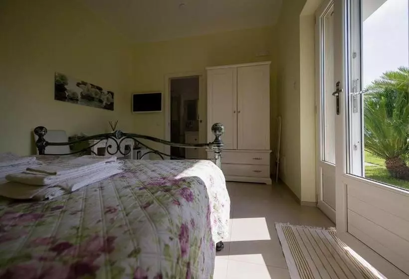 Aamiaismajoitus (B&B) Albero Del Miglio
