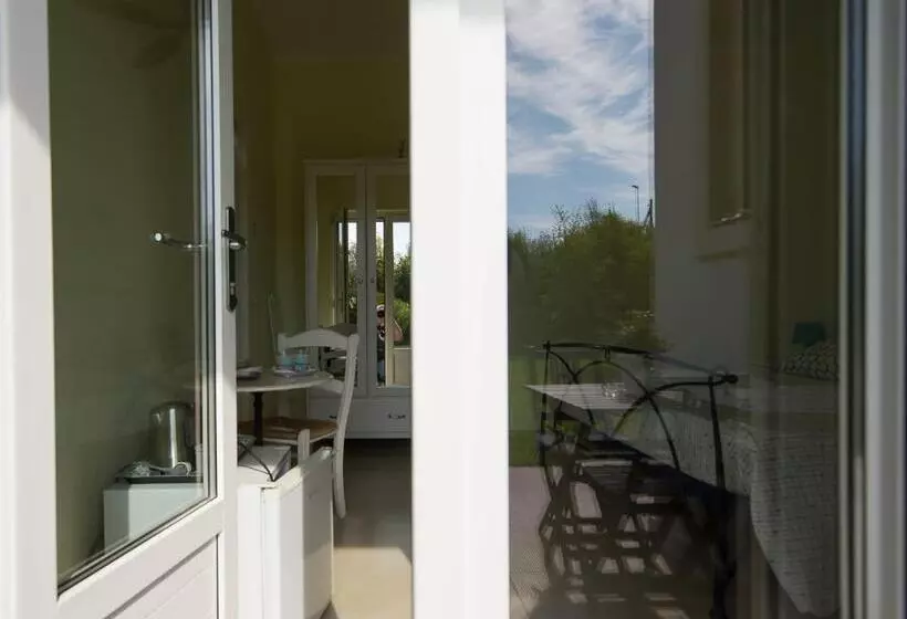 Aamiaismajoitus (B&B) Albero Del Miglio