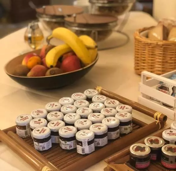 تختخواب و صبحانه Poggio Degli Olivi