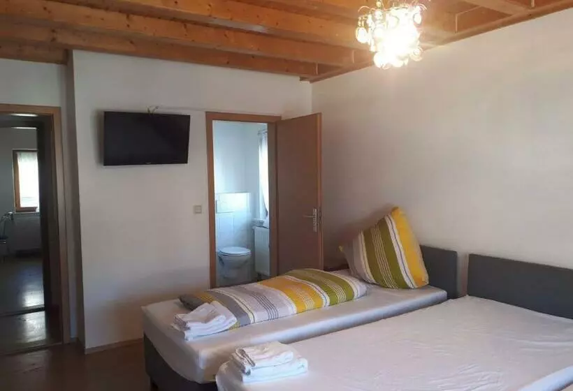 Gästehaus Pension Waldhorn