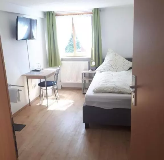 Gästehaus Pension Waldhorn