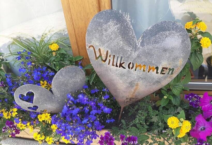 Gästehaus Pension Waldhorn