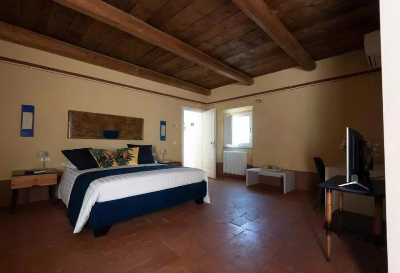 هتل Agriturismo Cascina Graziosa
