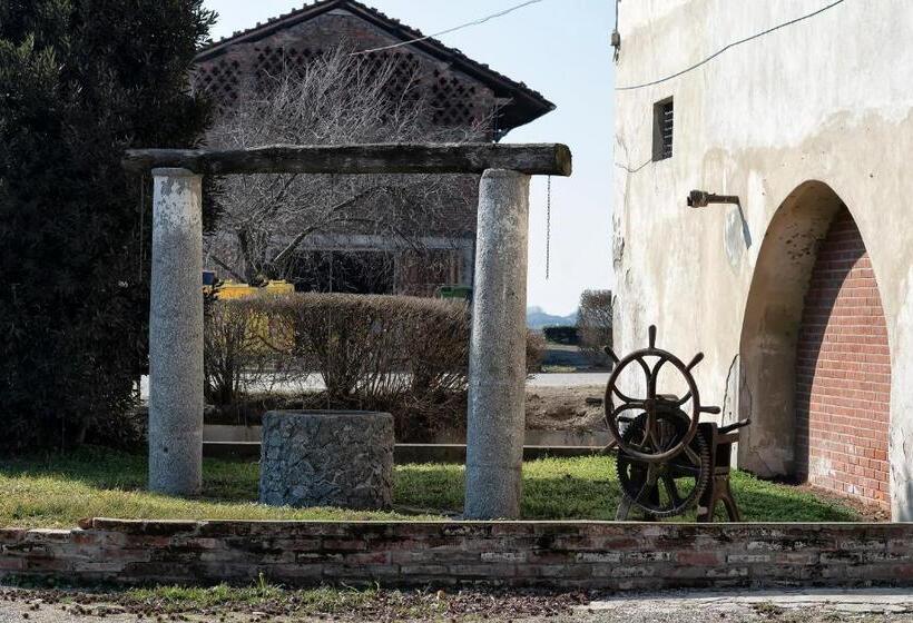 Отель Agriturismo Cascina Graziosa