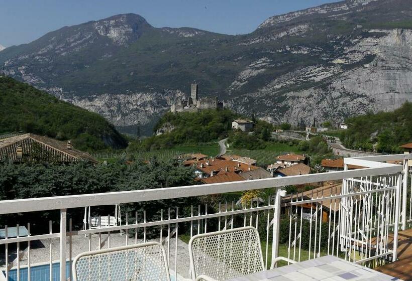 ホテル Albergo Drena