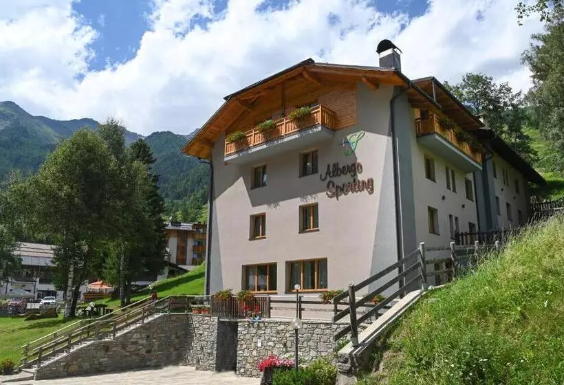 Hotelli Albergo Sporting