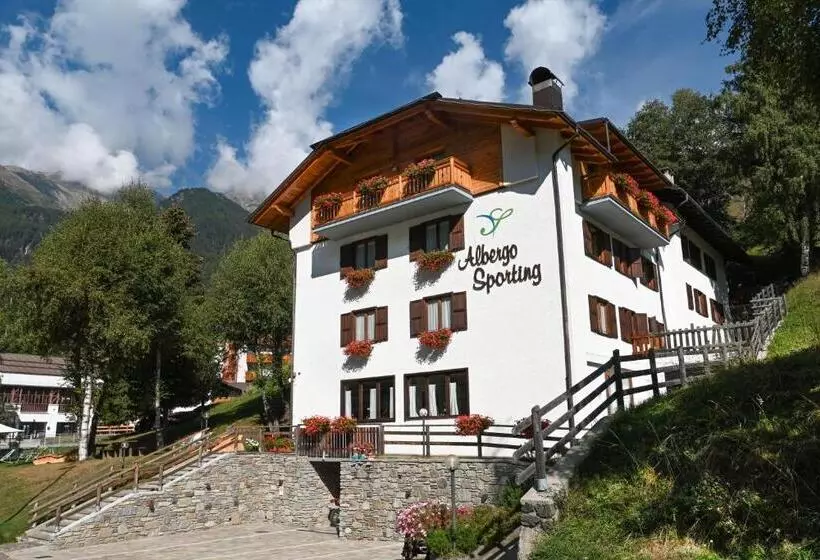 Hotelli Albergo Sporting