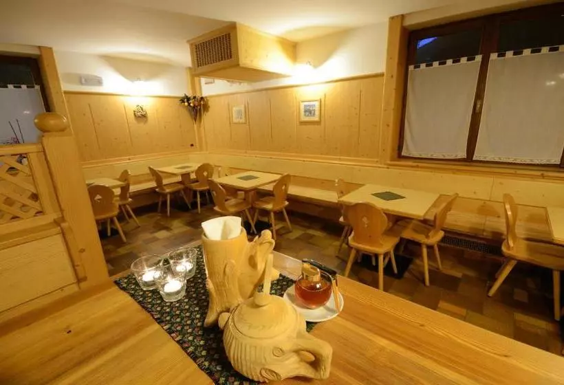 Hotelli Albergo Sporting