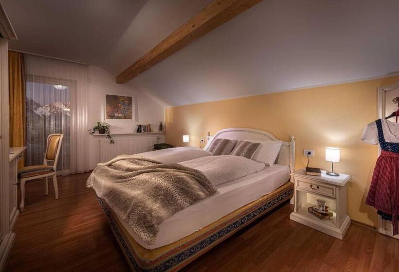 בית מלון כפרי Bad Salomonsbrunn