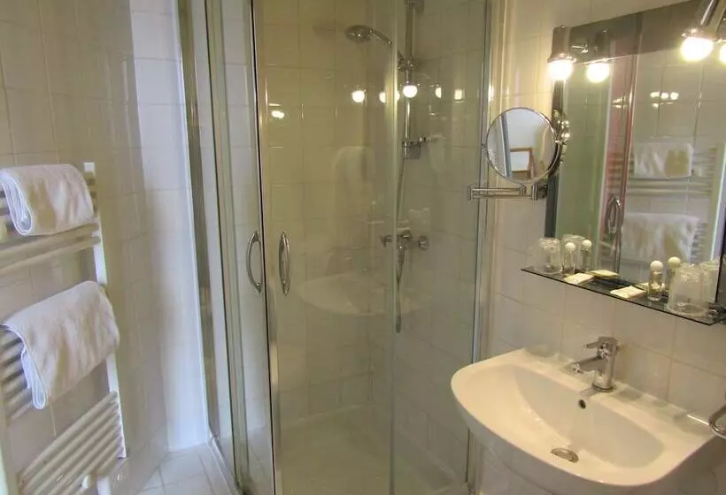 ホテル Fifi Moulin