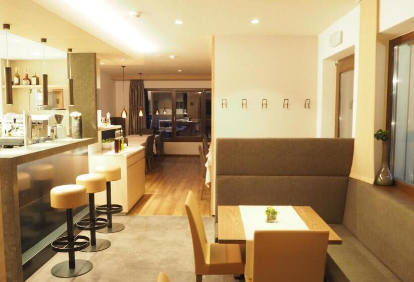 Отель Gasthof Wieser