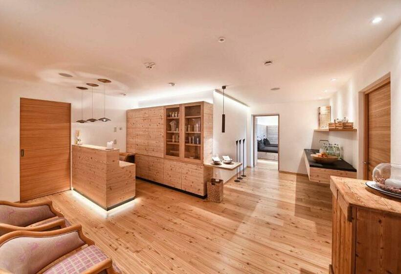 酒店 & Gasthof Zum Hirschen