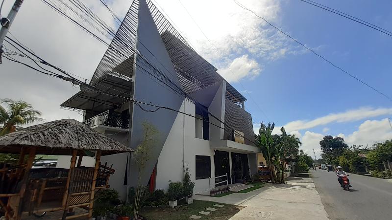 Hotel Vines Ape Nap Hostel