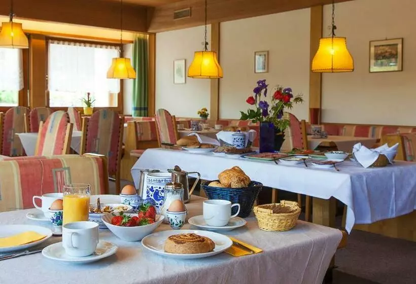 ホテル Pension An Der Mayenburg