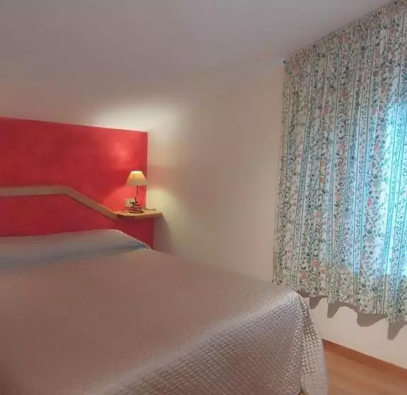 Hotelli Pineta Ristorante Country House In Fabriano