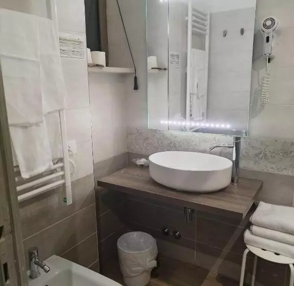 Hotelli Pineta Ristorante Country House In Fabriano