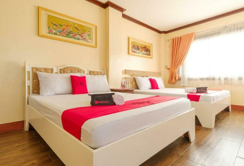 Reddoorz Plus @ Seaborne Hotel Subic Zambales