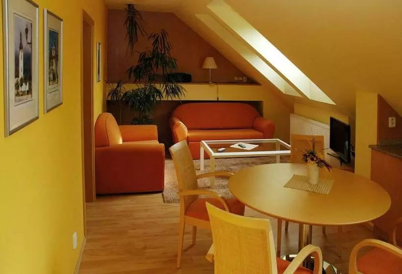 ホテル Restaurant Modrá Hvězda