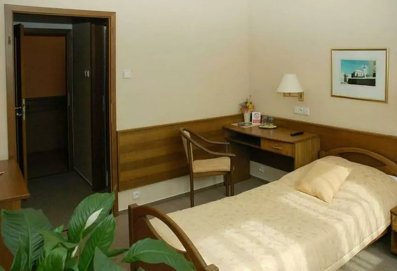 ホテル Restaurant Modrá Hvězda