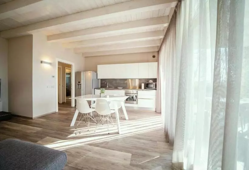 La Giolosa Gardapartments