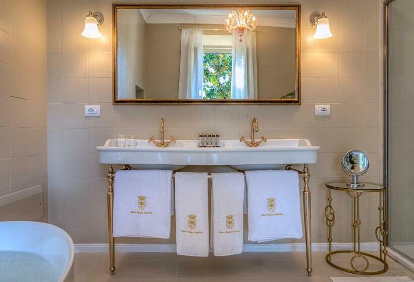 צימר Palazzo Cavagna Sangiuliani